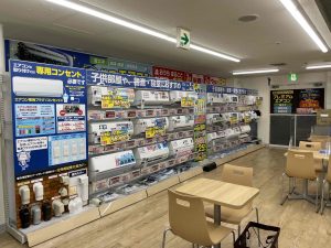 エアコン コーナー